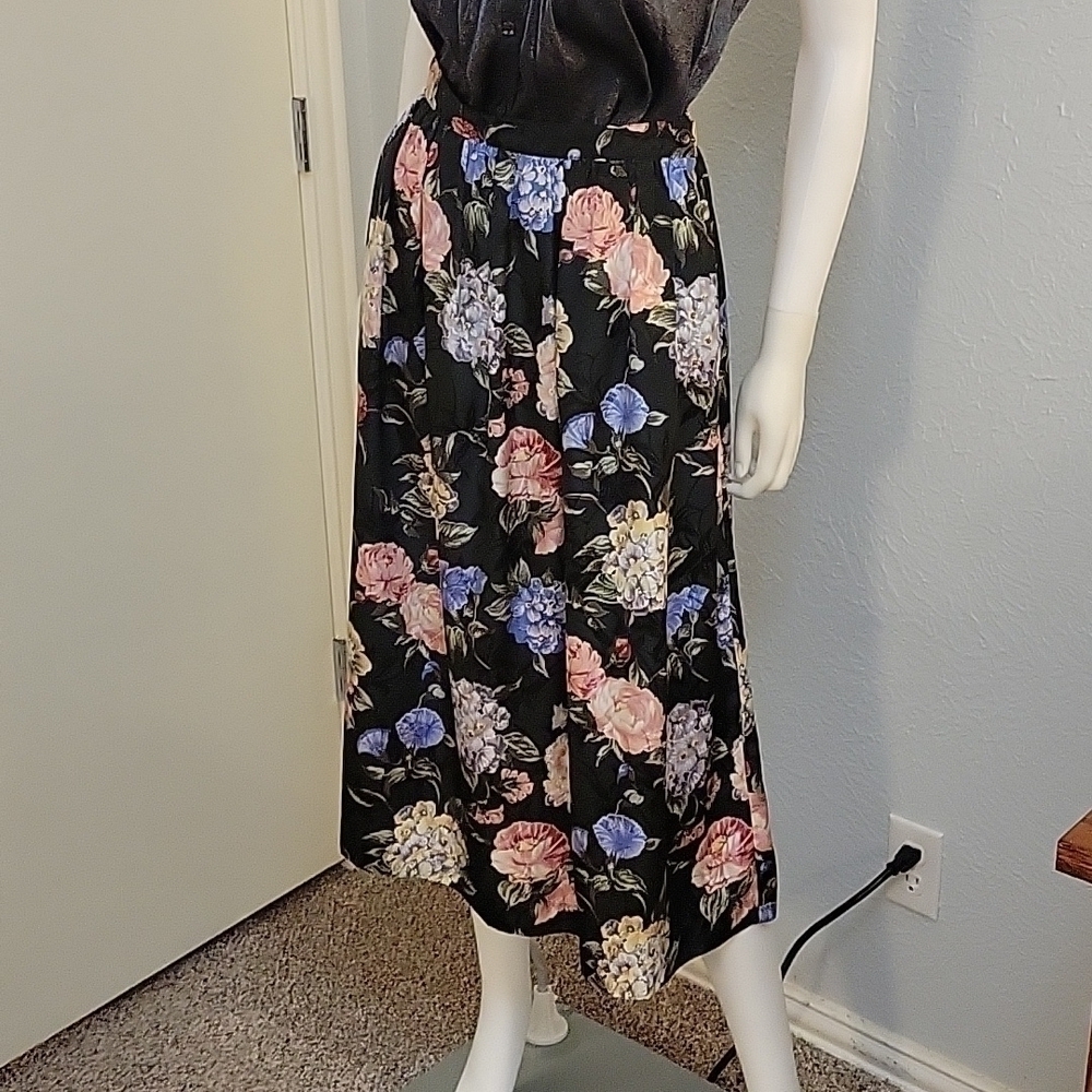 VTG Leslie Fay 1970s Impressionist Floral Satin Maxi Skirt Size 12 - Picture 2 of 8